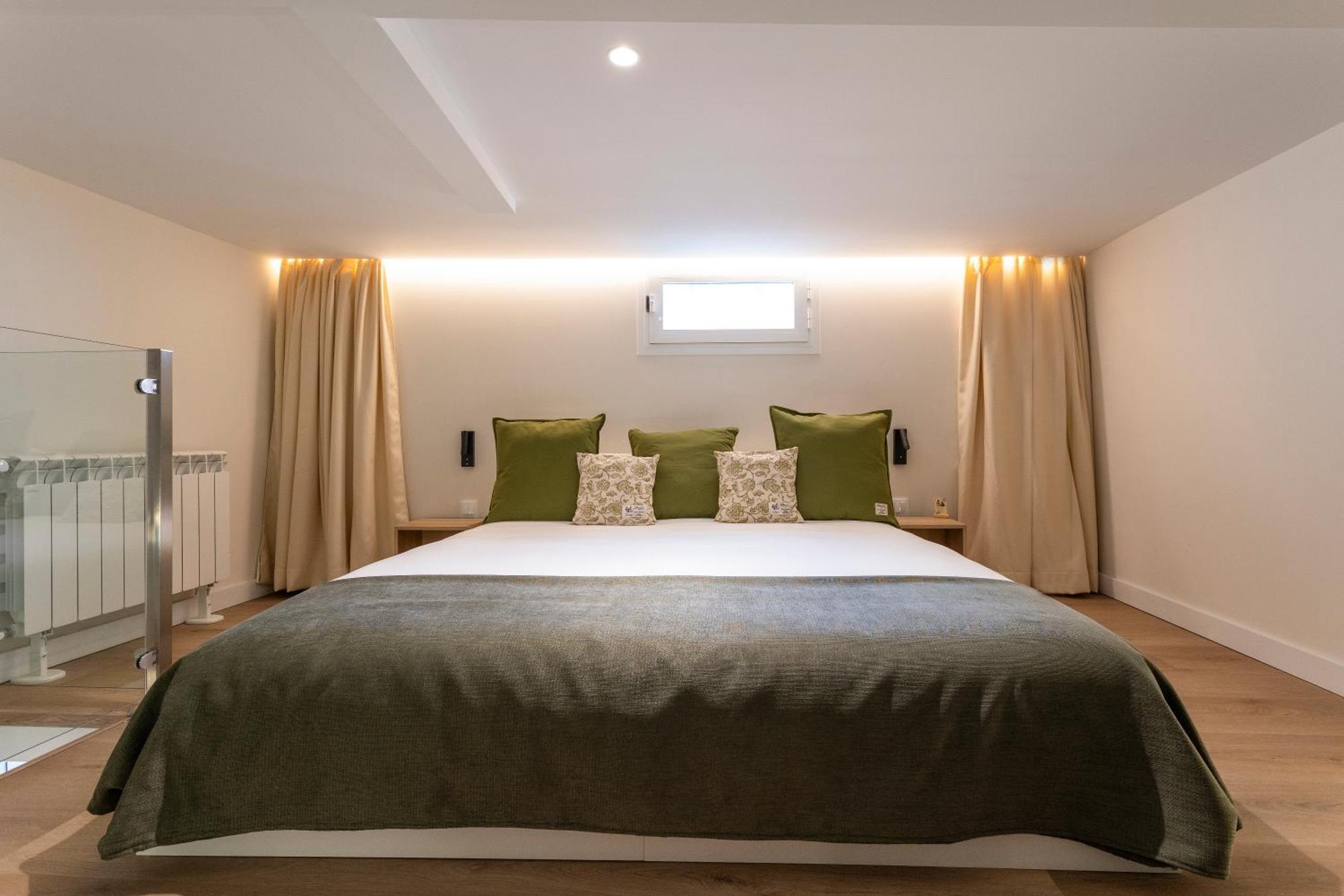 4 Bears Sharehome มาดริด ภายนอก รูปภาพ