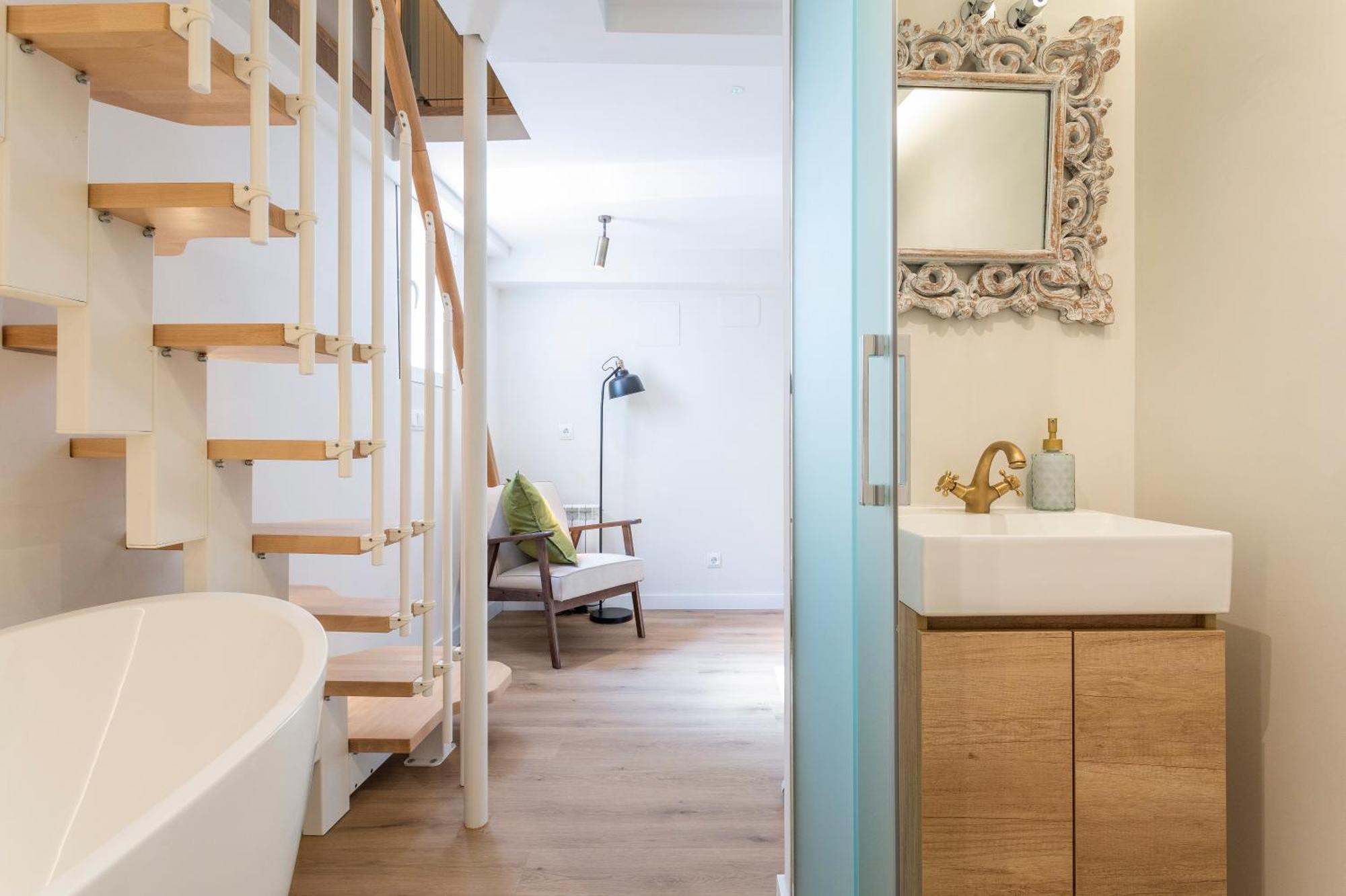 4 Bears Sharehome มาดริด ภายนอก รูปภาพ