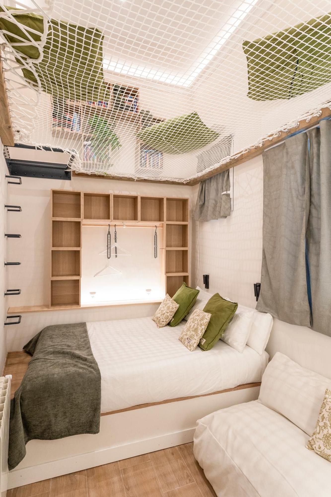 4 Bears Sharehome มาดริด ภายนอก รูปภาพ
